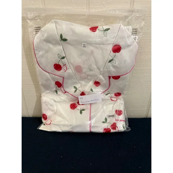 NIB- White Cherry Print Satin Pajama Set Short Sleeve Button Down Shorts XXL - Image 3