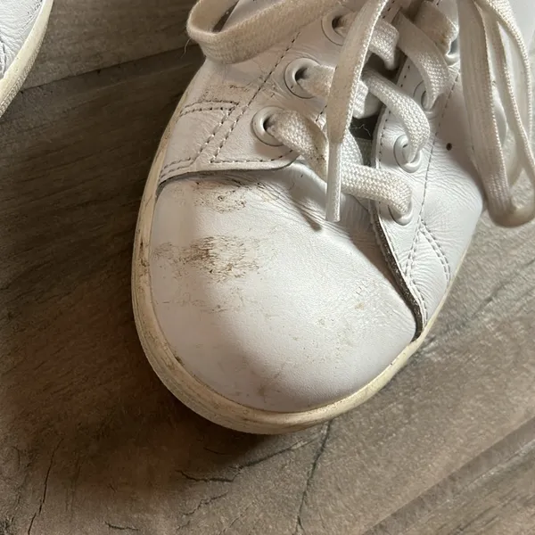 Adidas Stan smith tennis shoes - Image 8