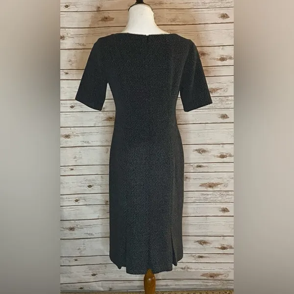 nanette lapore grey/black classic office siren textured sheath dress Size 6 - Image 6