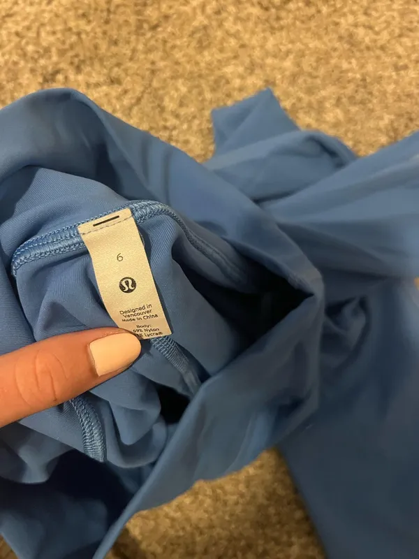 Lululemon Leggings 25" - Image 4