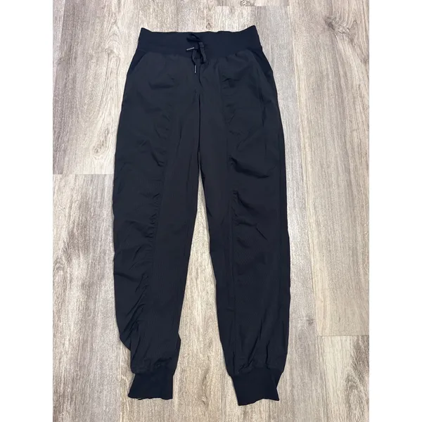 Lululemon Women's Dance‎ Studio Mid Rise Jogger Full Length Black Night Size 4 - Image 2