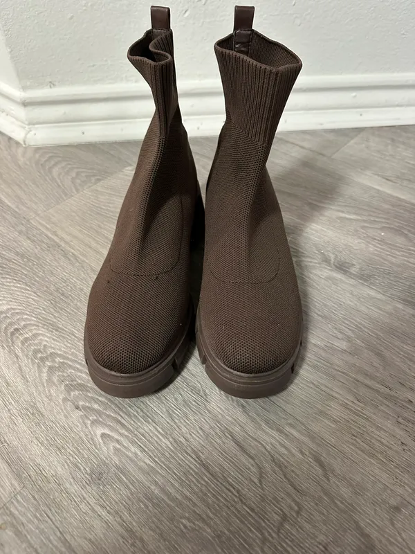 Brown Combat Boots Size 7.5 - Image 2