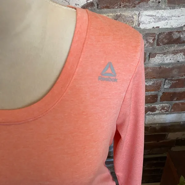 Reebok Women's Pink Long Sleeve Workout Top Size S - Image 2