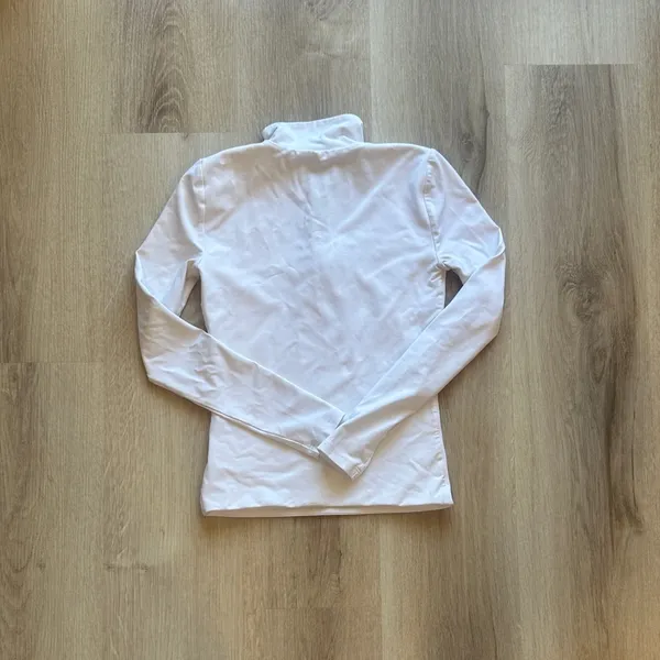 Aritzia Contour Quarter Zip Top - Image 2