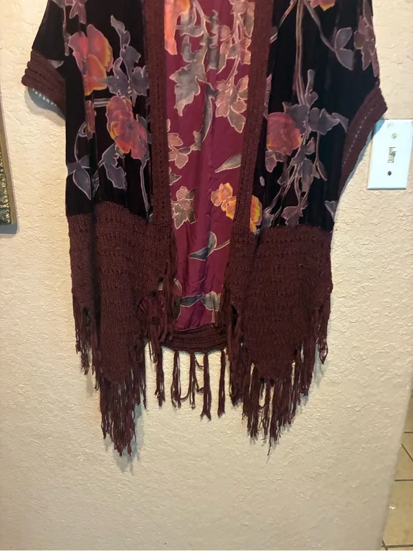 Bohemian Floral Velvet Fringe Kimono - Burgundy Oddi one size - Image 5