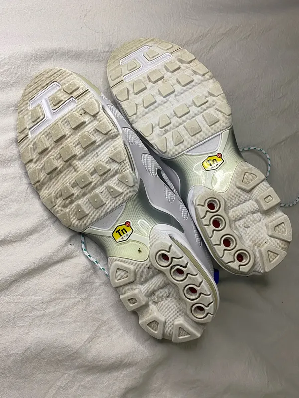 Nike Air Max Plus TN Mens sneakers shoes size 9.5 - Image 6