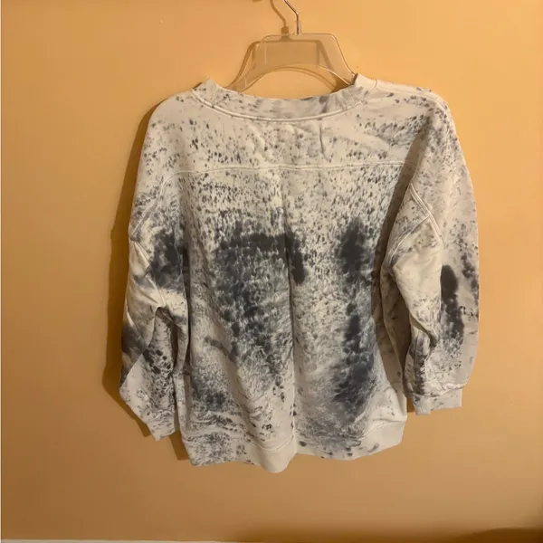 Lululemon Oversized Crewneck Pullover in white black speckle - Image 2