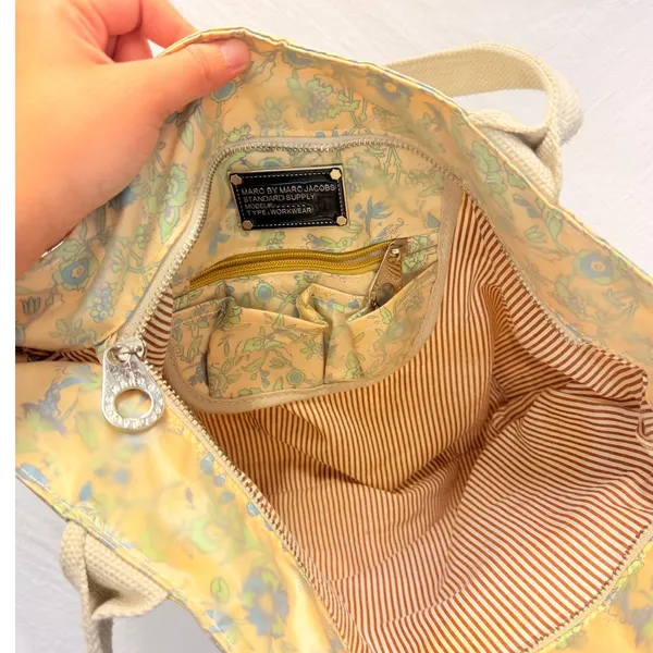 Marc by Marc Jacobs Authentic Runway Spring‎ 2009 Supply Market Tote Bag - Image 6