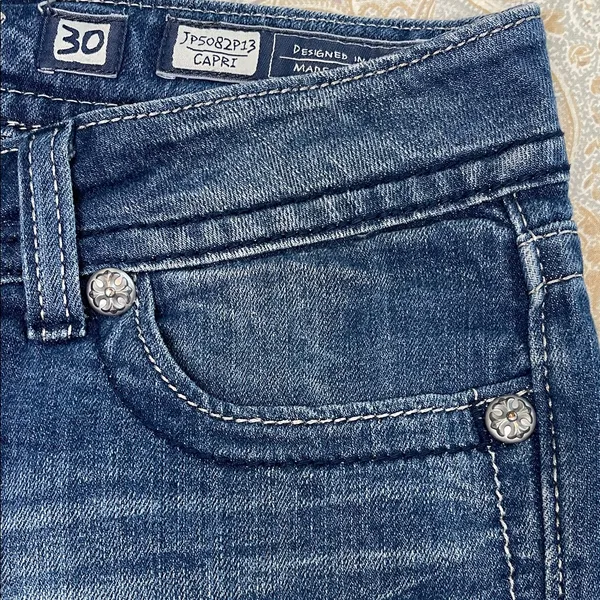 Miss Me Blue Capri Jeans with Embellished Pockets - Image 8