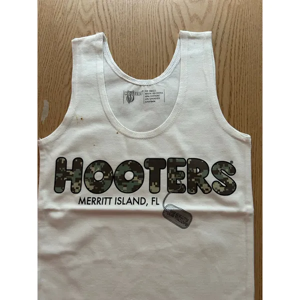 b2-2 New Womens Hooters Girl Rare Camo Uniform Tank Merritt Island🏝️Florida Xxs - Image 3