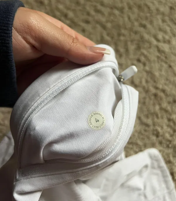 Lululemon Speed Up Mid-Rise Shorts 4” - Image 8