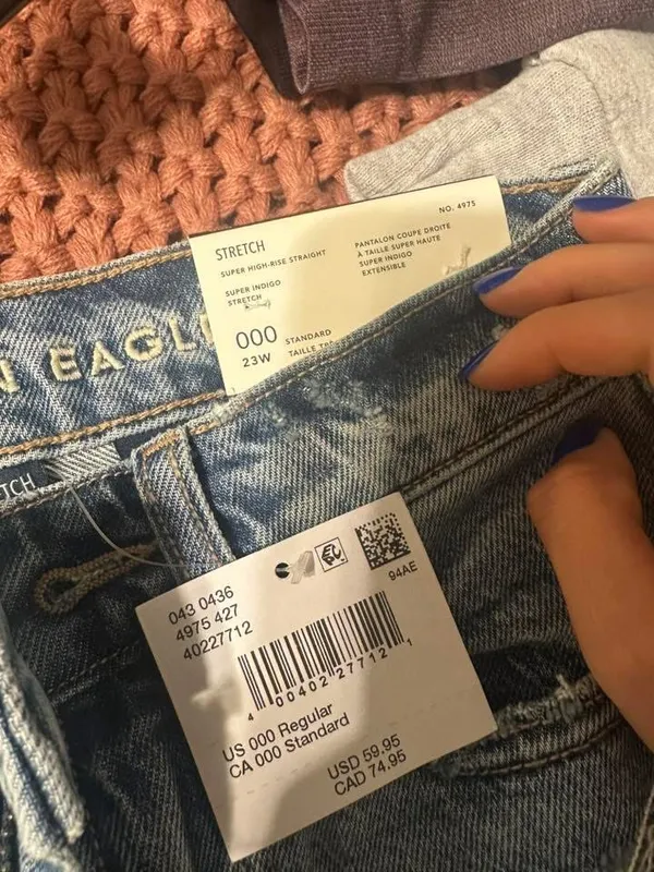 American Eagle High-Rise Straight Jeans - Image 3