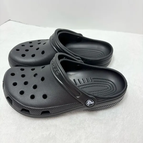 Crocs Classic Clogs Black Mens‎ Size 5Women’s Size 7 - Image 4