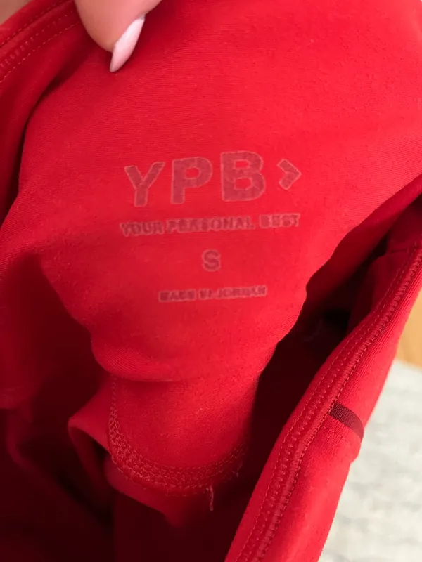 Abercrombie Athletics YBP Workout Set - Image 4