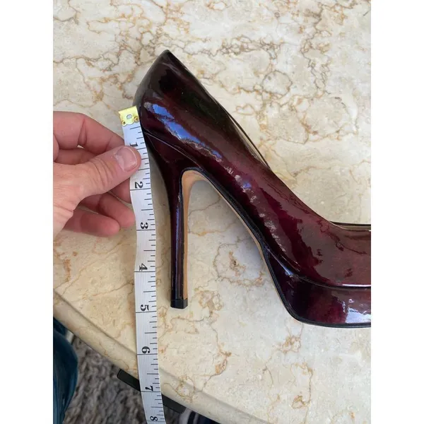 Joan & David BURGUNDY PATENT Platform Heel size 6 - Image 7