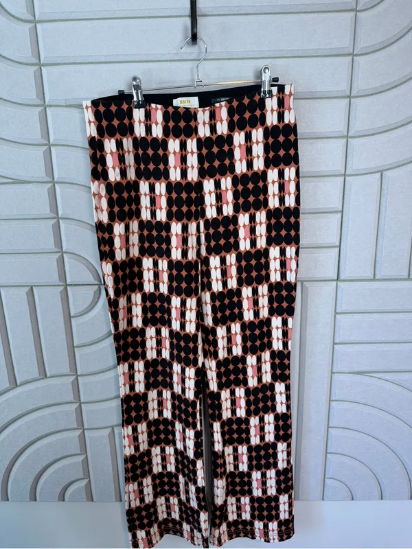 Maeve The Margot Kick-Flare Crop Pants Retro Geometric Dots - Image 2