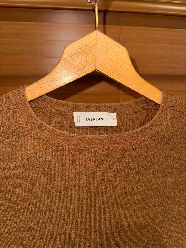 Everlane Cropped Crew Top in Ultrafine Merino - Image 4