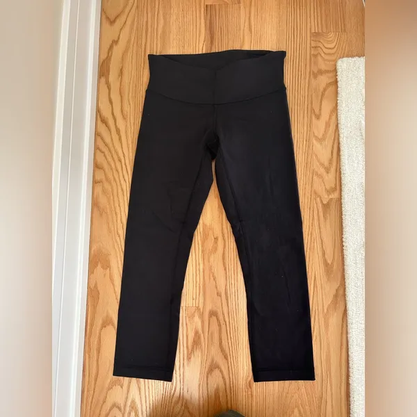 Lululemon leggings - Image 4