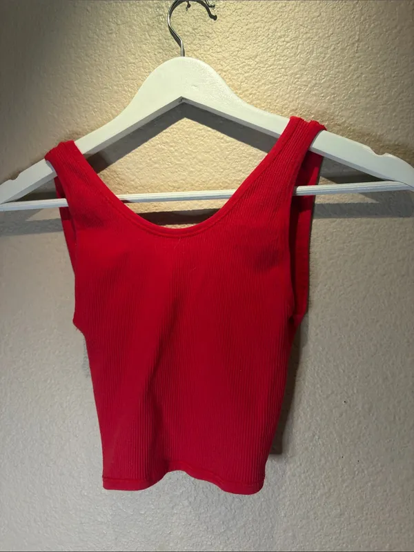 Urban Outfitters Women’s Cropped Ribbed Knot Tank Top Small XS Out from Under - Image 5