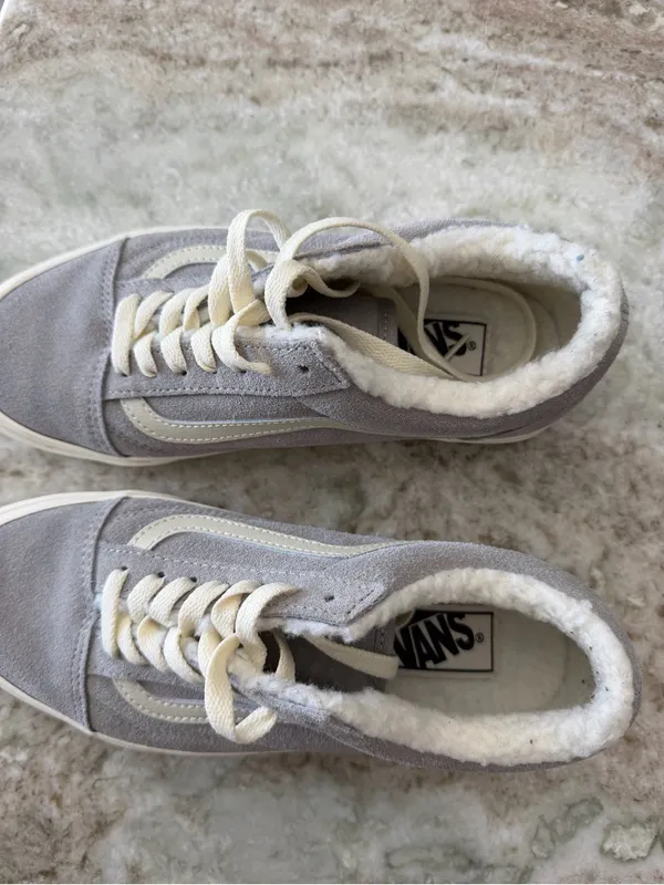 Vans Women's Grey Suede Low-Top Sneakers Old Skool Cozy Hug Size 7 - Image 3