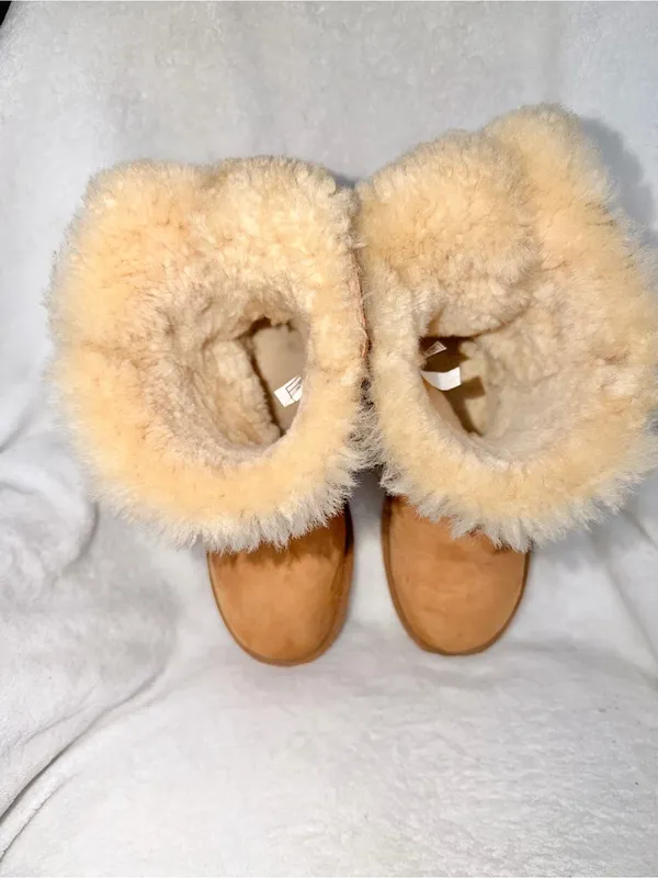 UGG CHESTNUT TAN SUEDE LEATHER & SHEEPSKIN S/N 1010258 Klea Mid-calf BOOTS Sz 9 - Image 8