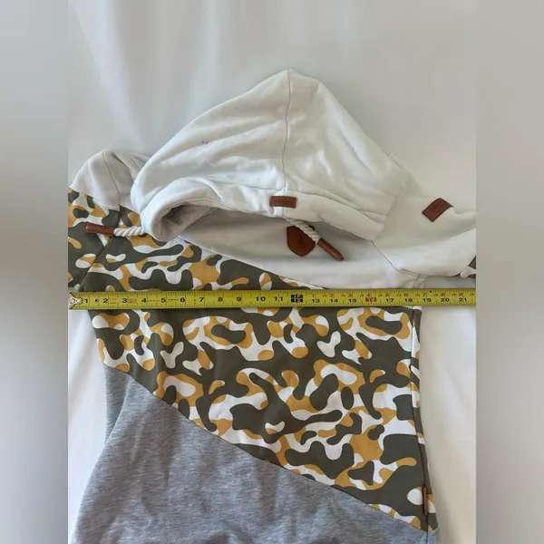 Wanakome Hooded White/Camouflage Pullover Sweatshirt Hoodie size S - Image 4
