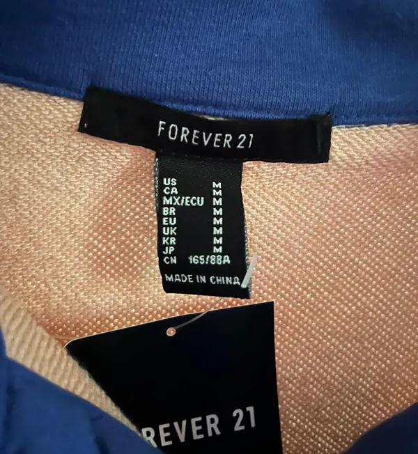 Forever 21 Long Sleeve Crop Top - Image 3