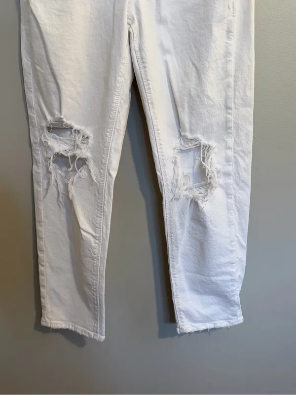 American Eagle Outfitters White Mom Straight Jean - Image 5