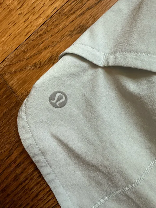 Lululemon Shorts Speed 2.5" - Image 4