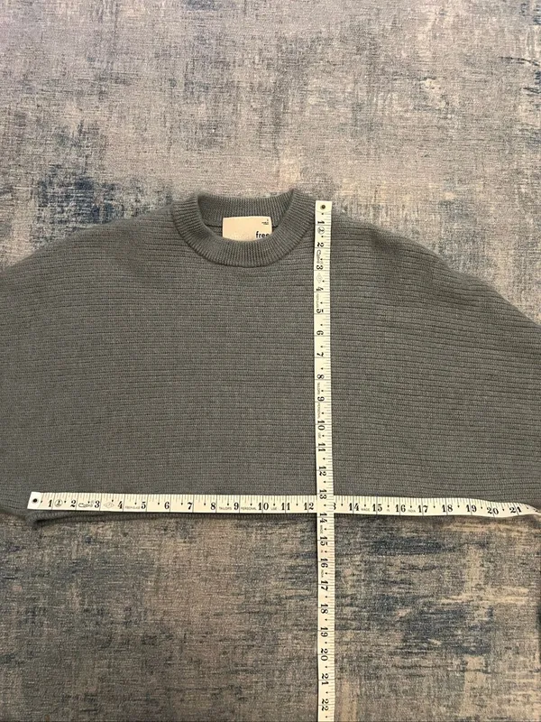 Aritzia Wilfred Free Blue Gray 100% Merino Wool Lolan Cropped Sweater Size 2 - Image 7
