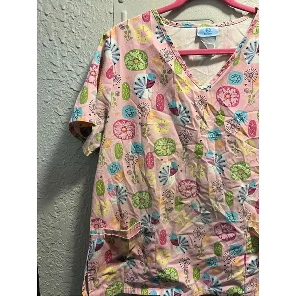 SB Scrubs Patterned Scrub Top Woman’s Size Large - Image 3