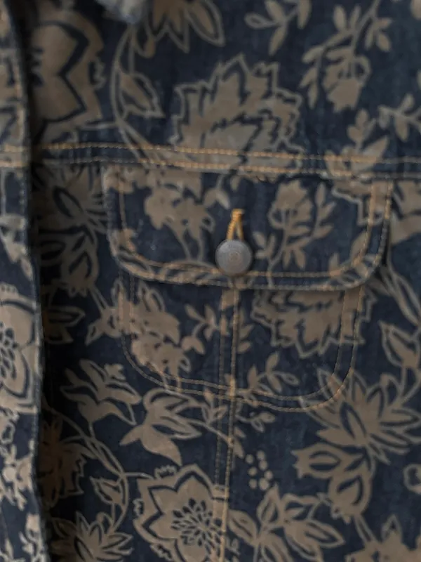 Bill Blass Vintage Denim Floral Contrast Chore Jean Jacket Size M - Image 2