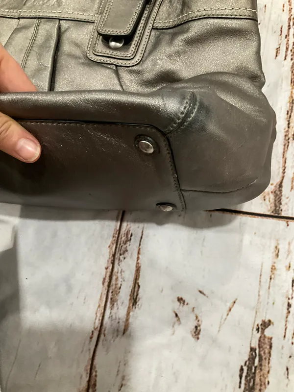 Coach PLEATED METALLIC GREY LARGE SHOULDER BAG - Image 6