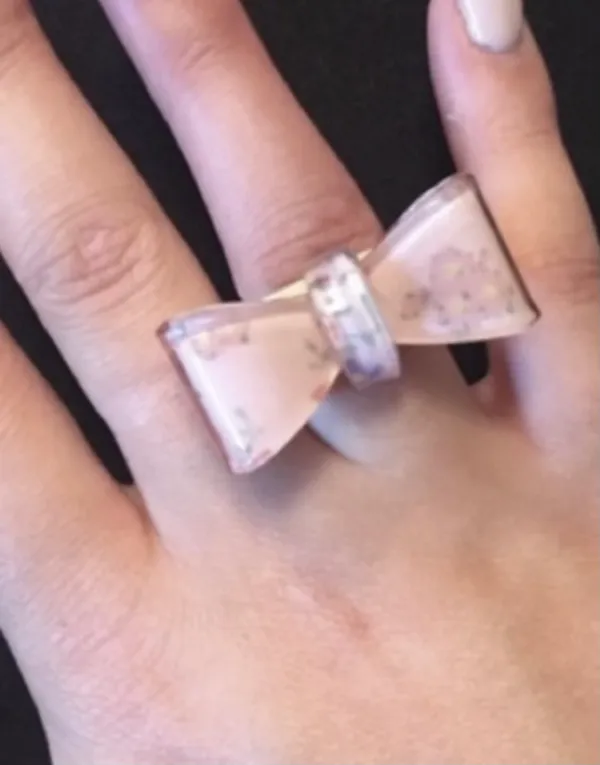 Forever 21 Lucite Acrylic Pink Bow Statement Ring - Image 6