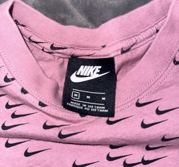 Nike Sportswear crop top - Image 4