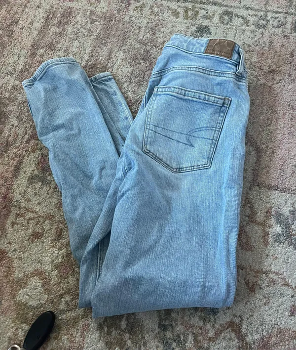 American Eagle Outfitters Moms Jeans - Image 2