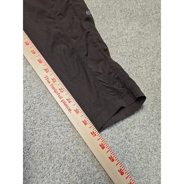 Lululemon Dance Studio Brown Ruched Athletic Pants Unlined Women's Size 8 EUC - Image 6