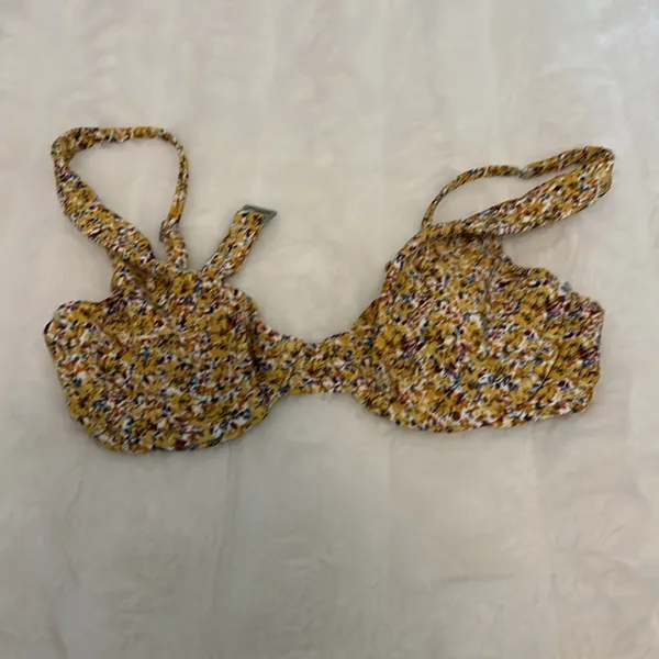 Abercrombie Bikini top XS - Image 2
