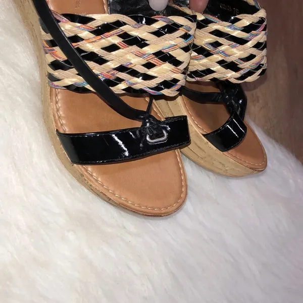 Lotus wedge sandals size 7 Tan - Image 2