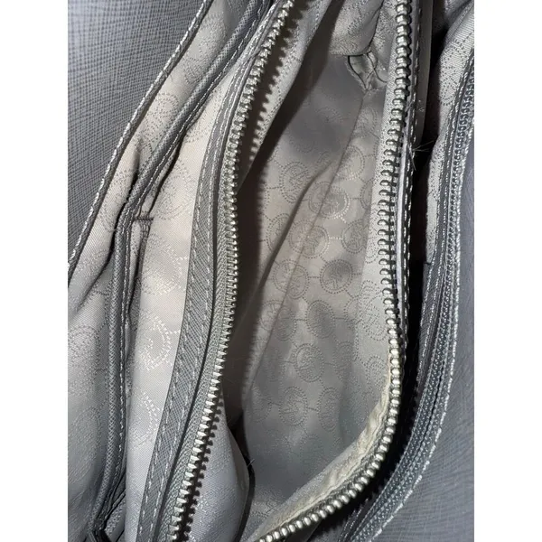 MICHAEL KORS Dillon Saffiano Leather Satchel EUC Crossbody Handbag Gray - Image 7