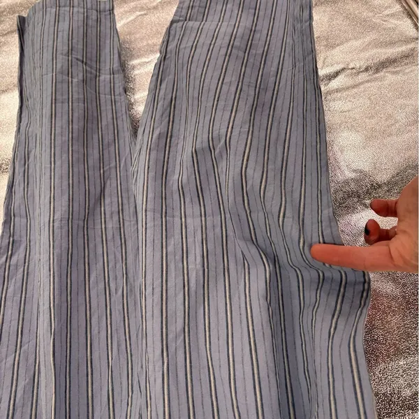 NWOT Urban Outfitters Blue Stripe Cropped High Waist Pants - Image 3