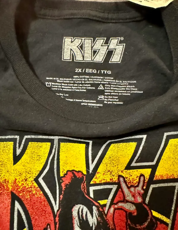 Kiss Tshirt Black Size 2X - Image 2