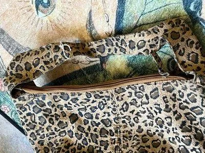 Leopard Print Shoulder Bag - Image 4