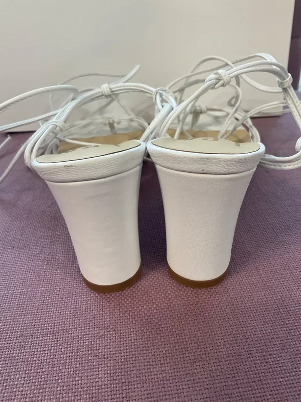LPA Nicolo Low Heels in White Leather 9.5 New Womens sandals - Image 6