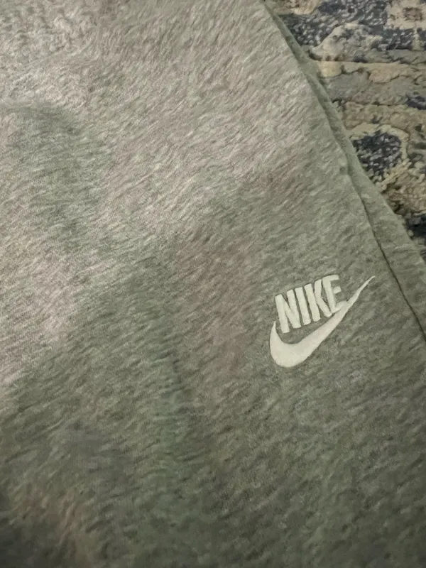 Nike Gray Sweatpants - Image 5