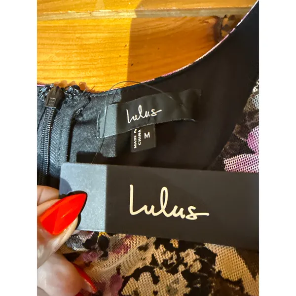 NWT Lulus V.I.P. Treatment Black Floral Mesh Ruched Bodycon Midi Dress Cruise M - Image 6
