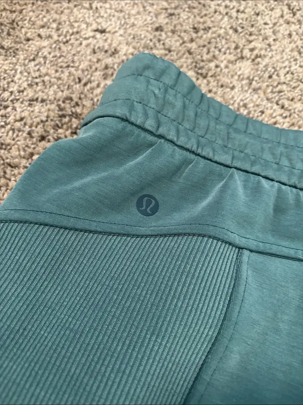 Lululemon Brushed Softstreme Ribbed High-Rise Jogger Green Jasper size 10 - Image 5