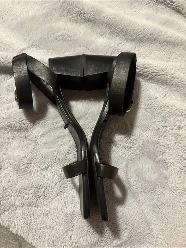 EUC Zara Black Square-Toe Ankle-Strap Heels with Block Heel Size 40 - Image 3