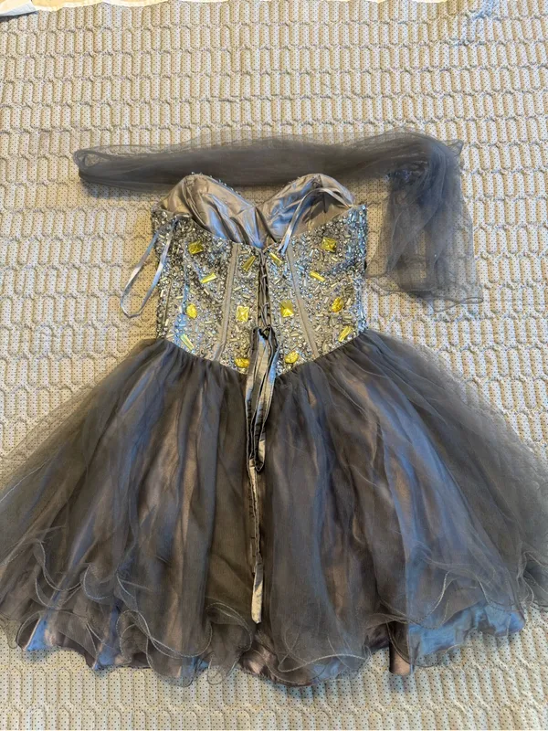 Aspeed Gray Prom Dress with Yellow Crystal Accents - Image 3