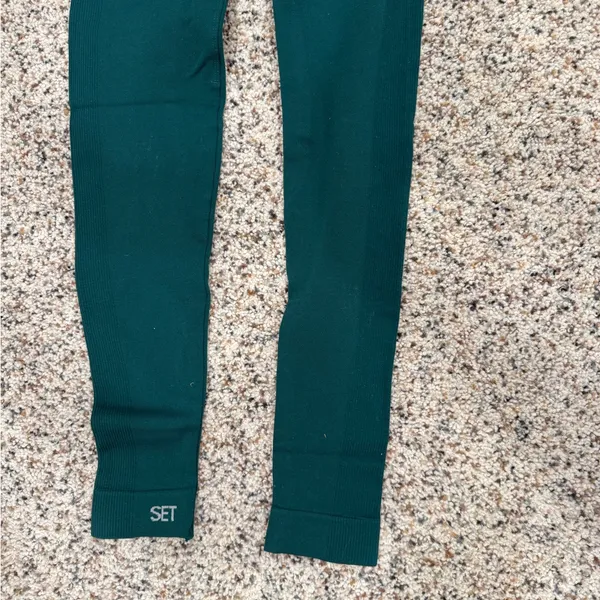 Set Active Emerald Green Leggings - Image 5